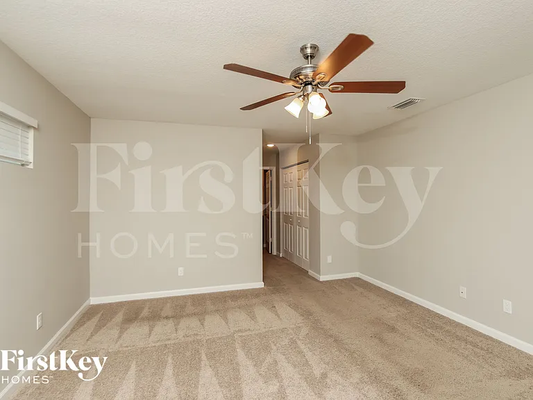 711 Alford St SE — Photo 8