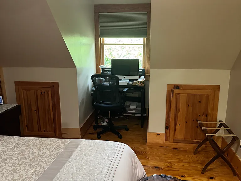 Upstairs bedroom