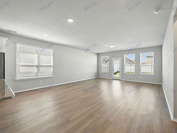 3rd image of 5909 Hopkins Dr