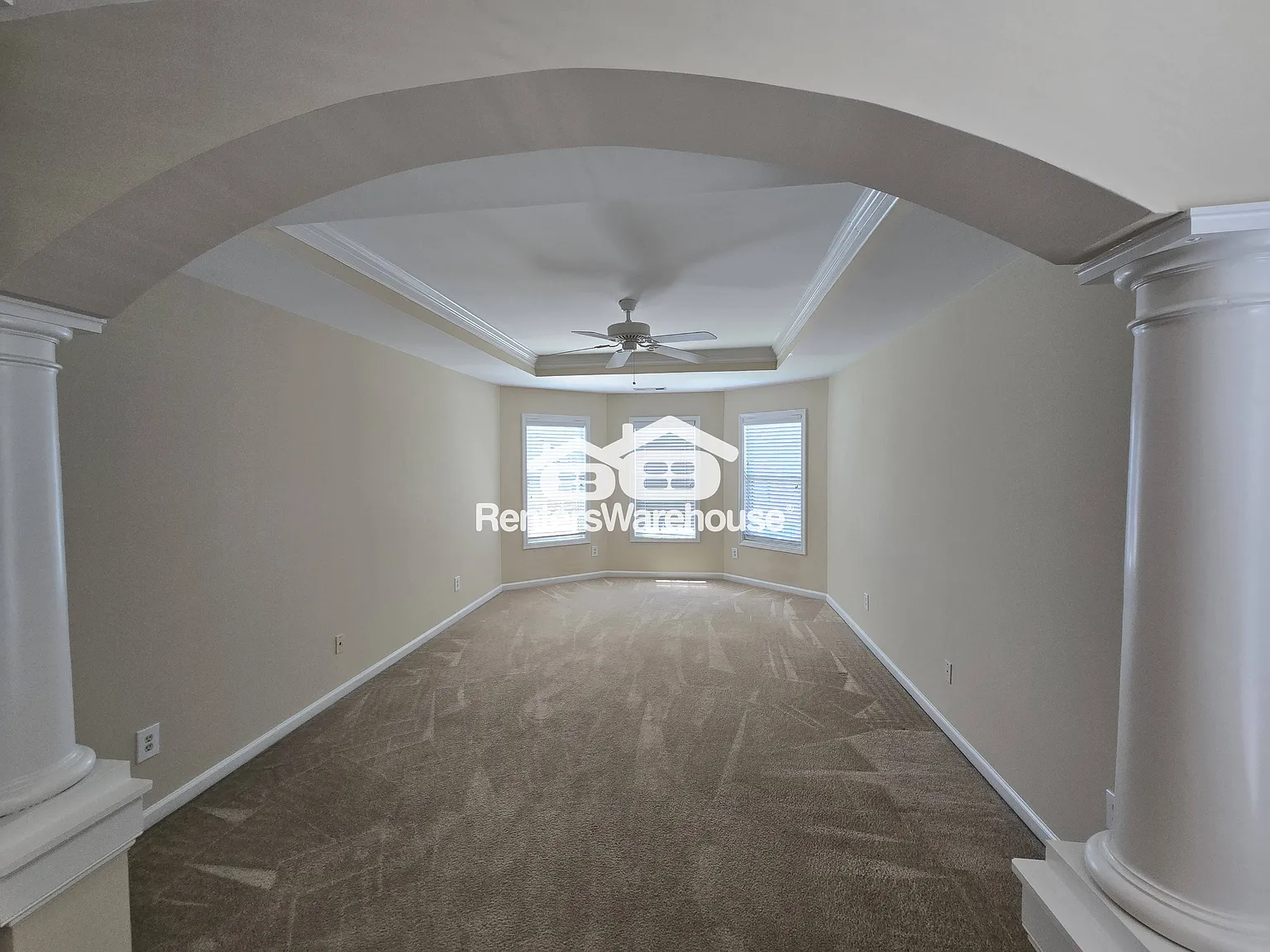 Spacious 4-Bedroom Home in a Desirable Swim, Tennis & Lake Community! — Photo 2