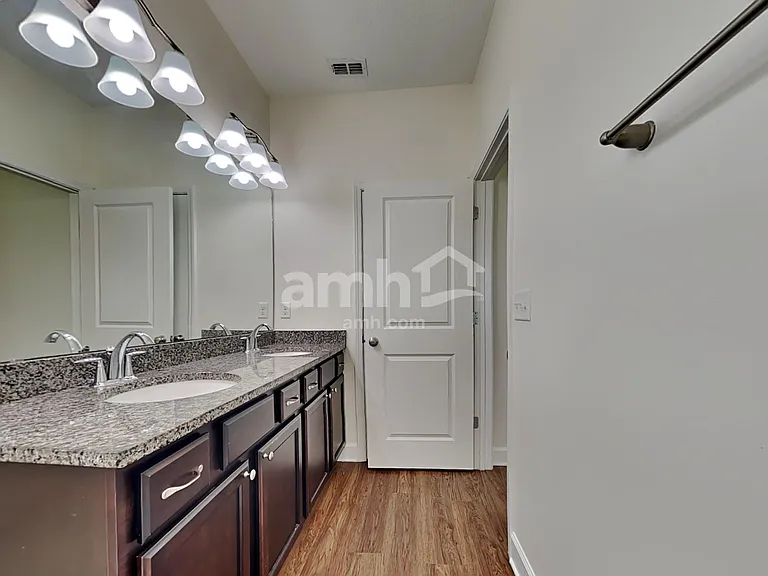 970 Sunny Stroll Dr — Photo 13