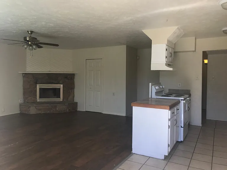 9412 Timberbluff Rd — Photo 13