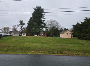 8333 Grove Angle Rd, Ellicott City, MD 21043