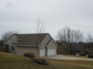 W192N5053 One Mile Rd, Menomonee Falls, WI 53051