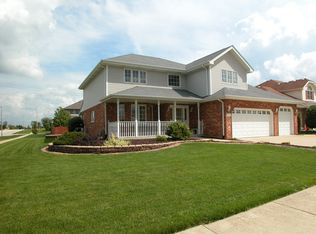 16703 Old Barn Ct, Tinley Park, IL