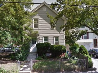 46 Grove Ave, East Providence, RI 02914