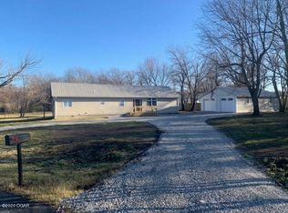 2403 Eve Rd, Webb City, MO 64870
