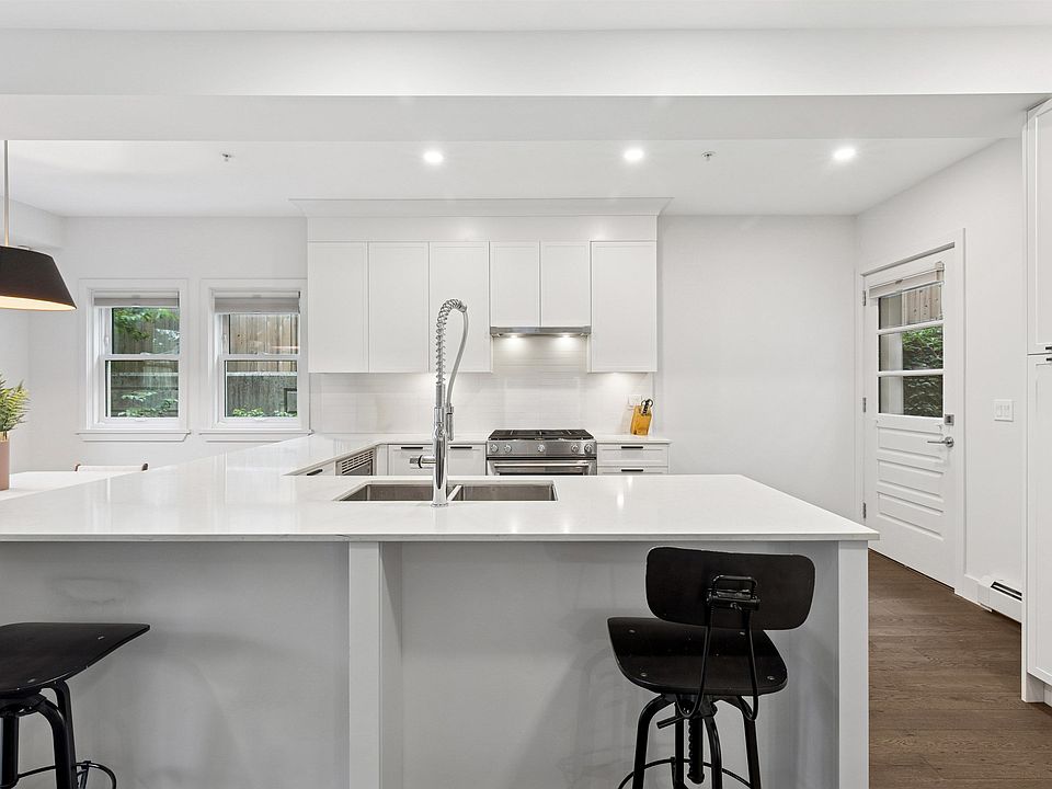 1st image of 244 E 5th St #2