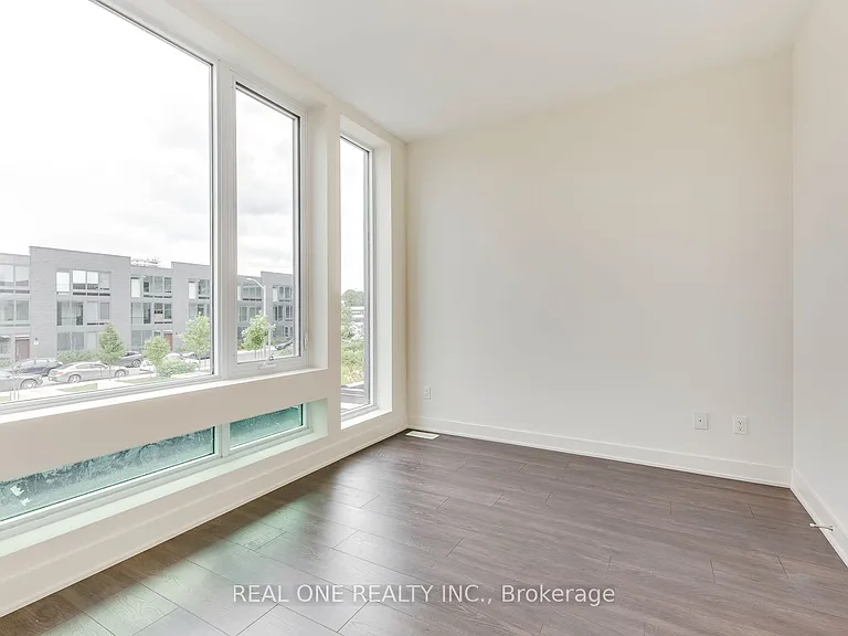 42 Sonic Way — Photo 23