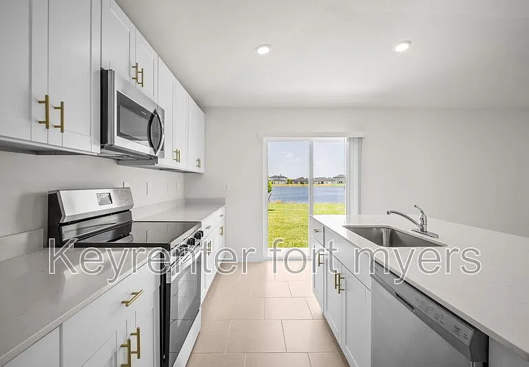 17633 Paradiso Way — Photo 12