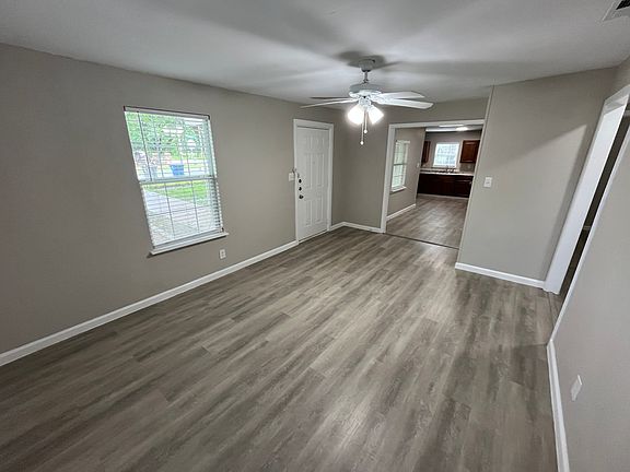 4th image of 1201 Rose Garden Ave
