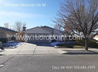 900 Perry Meadows Dr NE, Rio Rancho, NM 87144