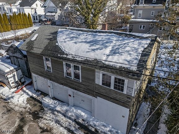 4th image of 167 Belvidere Ave