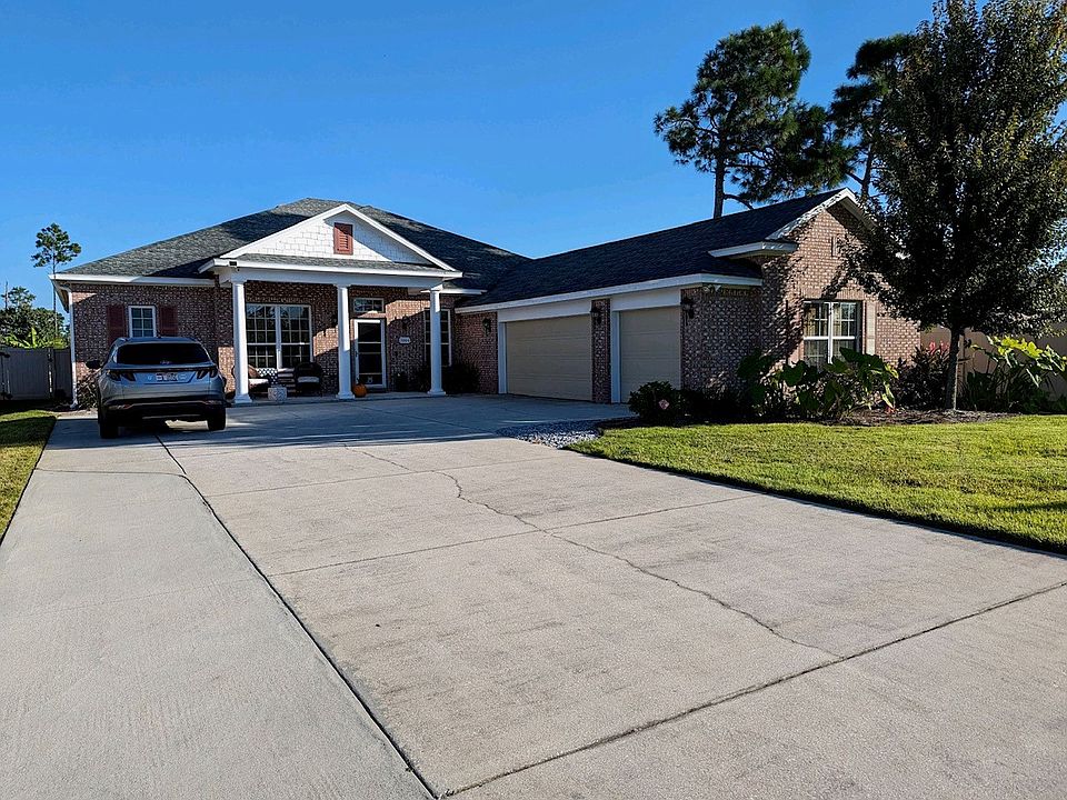 2nd image of 3004 Harrier St