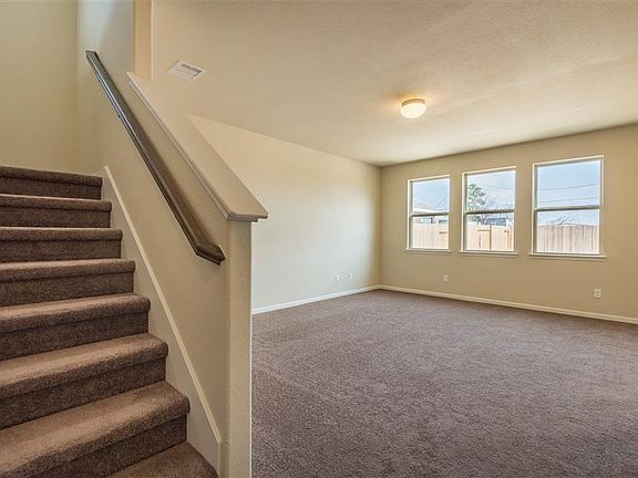 5th image of 2810 Cold River Dr