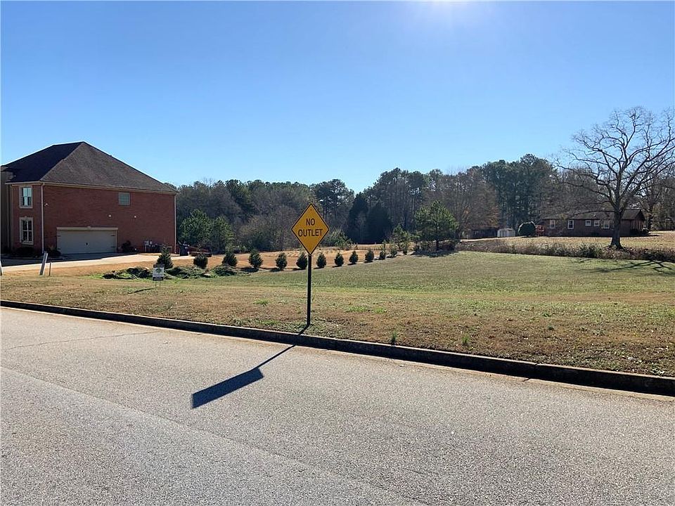 2nd image of 10 Serenity Ct SE