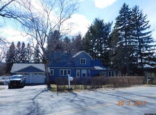 220 Swart Hill Rd, Amsterdam, NY 12010