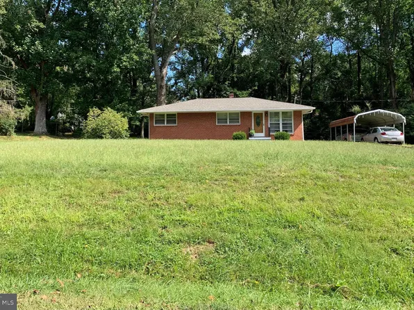 7329 Atlee Rd, Warrenton, VA 20187