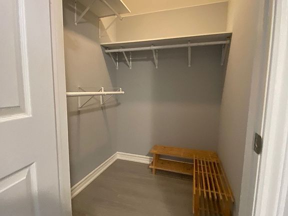 5th image of 271 Wardlaw Pl #Basement