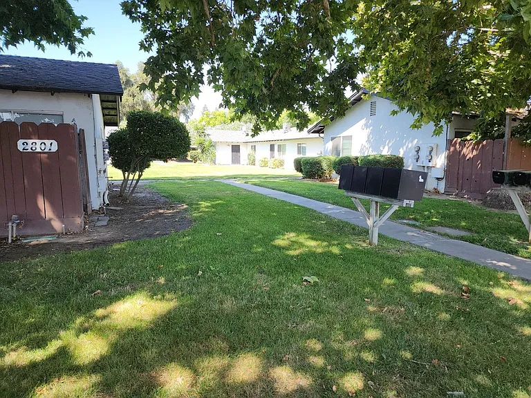 2801 Tully Rd — Photo 3