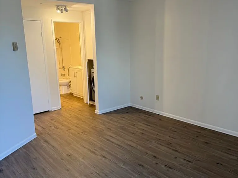 2348 La Costa Ave #205 — Photo 8