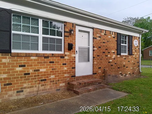 3700 Gosnold Ave #A Photo 1
