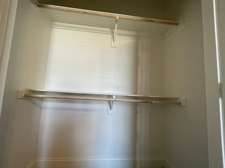 421 Linda Ln — Photo 31