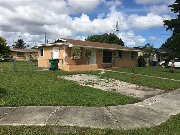 5th image of 3811 NW 205th St