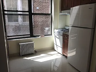 Rented by Gabriel Bullaro Real Estate