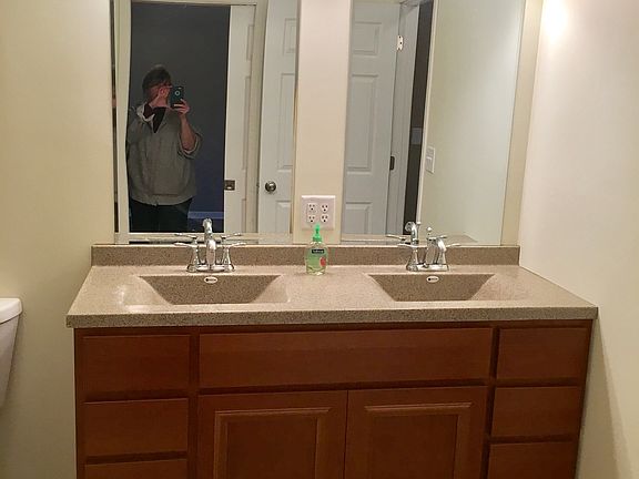 Double Vanity in Shared Bath