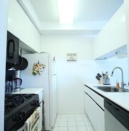 5th image of 62-54 97th Pl #16G