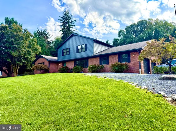 5597 Jollie Dr, Frederick, MD 21702