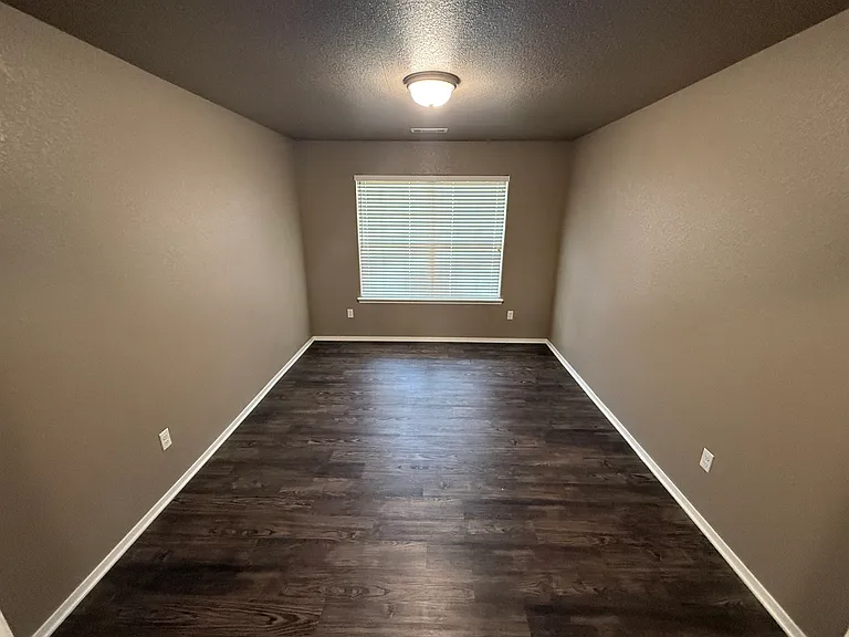 2909 N 14th Pl — Photo 21