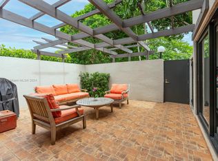 4730 SW 67th Ave APT I7, Miami, FL 33155