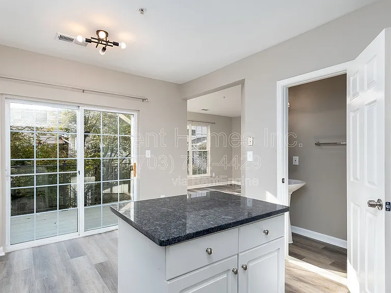 1581 Leeds Castle Dr #201 — Photo 16