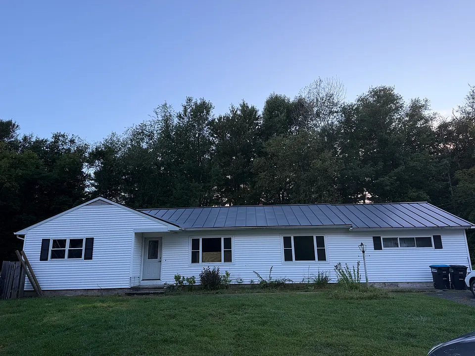 3 Sunset Dr #3