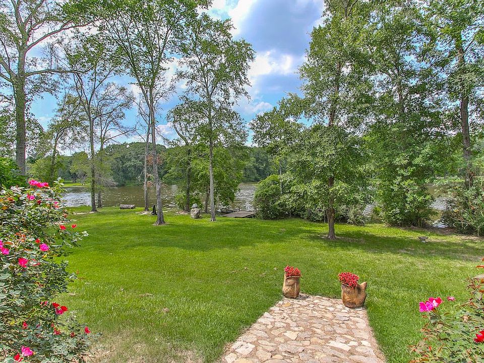 1st image of 38220 S Bonnie Lake Dr