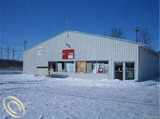 1520 S Seymour Rd, Flint, MI 48532