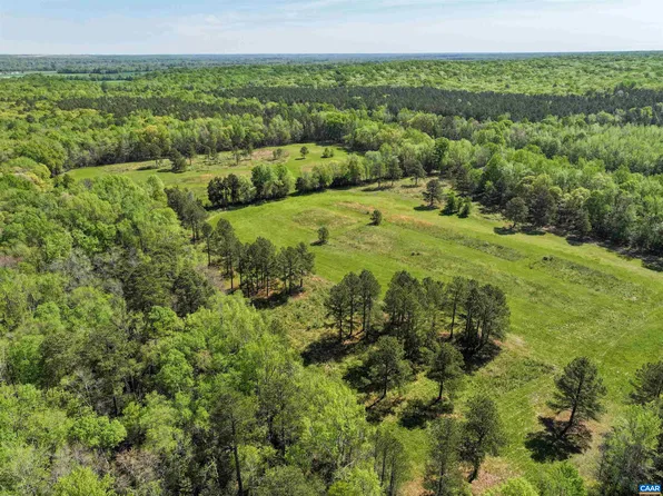 4048 Old Grain Rd, Corbin, VA 22446