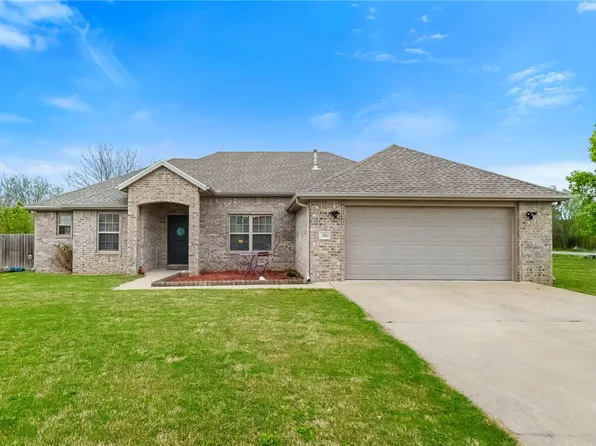 710 Bonnie Scotland Dr, Prairie Grove, AR 72753