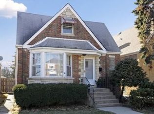 6811 W Foster Ave, Chicago, IL 60656