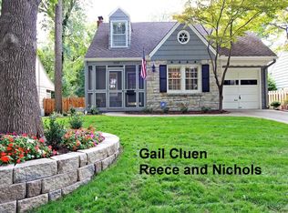 5424 Chadwick Rd, Fairway, KS 66205