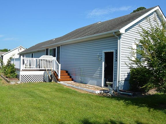 2nd image of 38496 Hemlock Dr