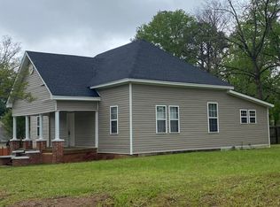 1907 Walnut St, Centreville, AL 35042