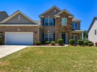 5736 Jamerson Dr, College Park, GA