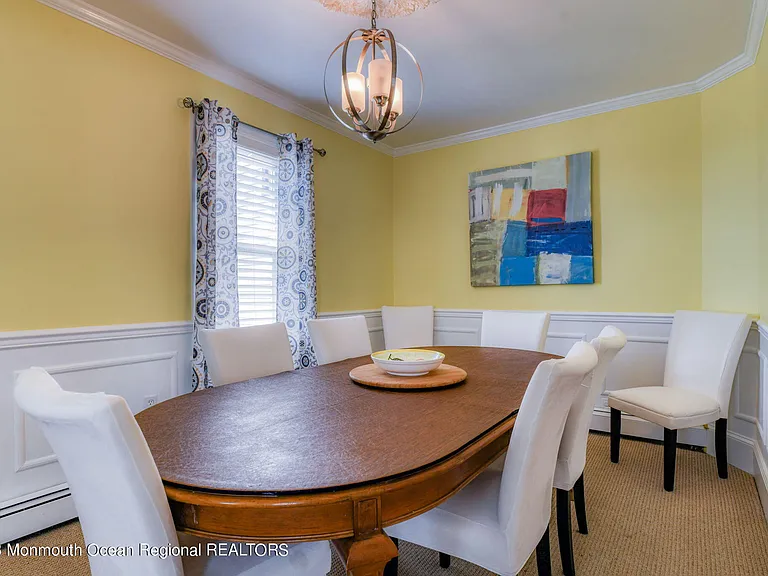 18 Abbott Ave #MAIN HOUSE — Photo 36