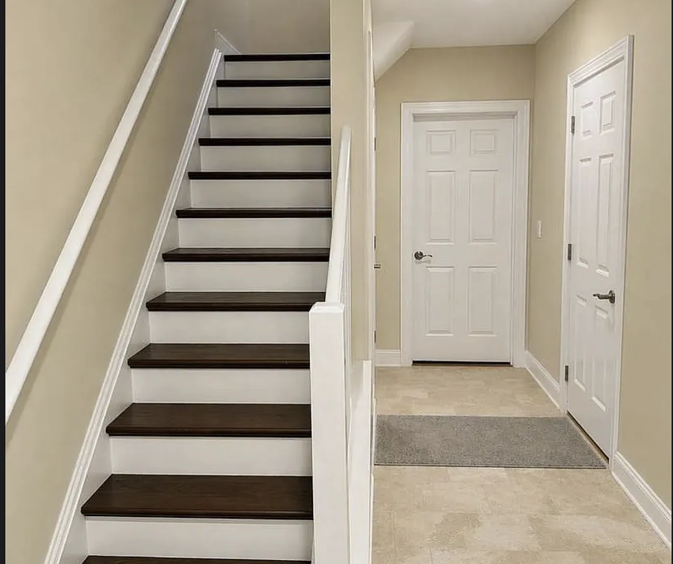 3 bed, 3.5 bath, 2218 sqft, $2,150 — Photo 3