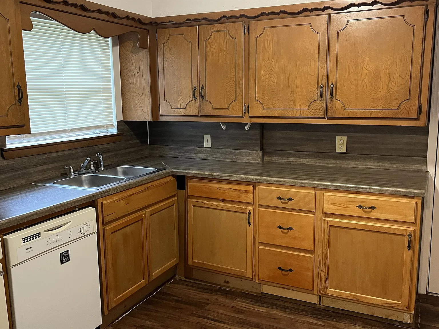 2325 McCracken Dr - 1 — Photo 4