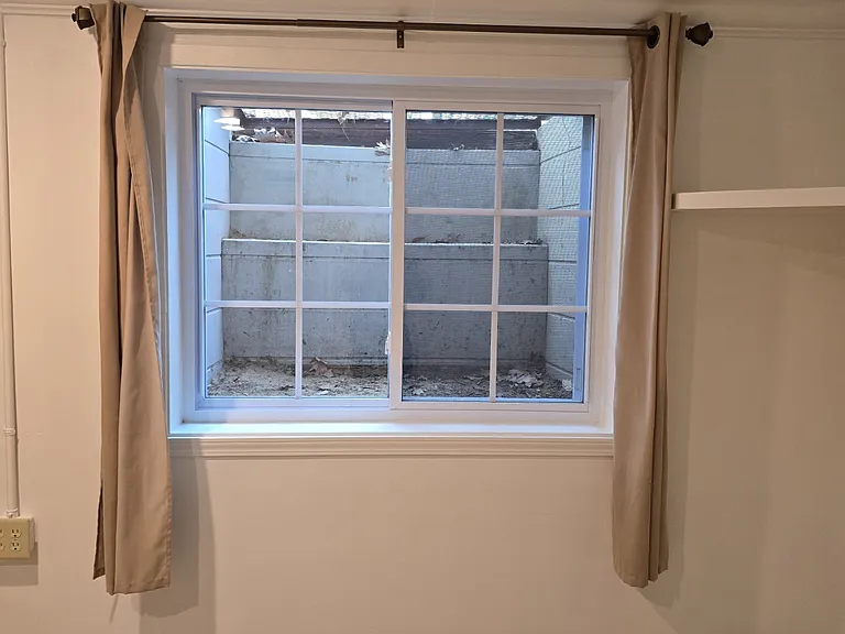 826 E Oakridge Ct — Photo 24