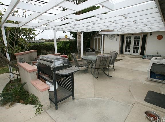 4th image of 6372 Belgrave Ave